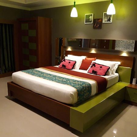 Holiday Hill Hotel & Suites Sultan Bathery Eksteriør bilde