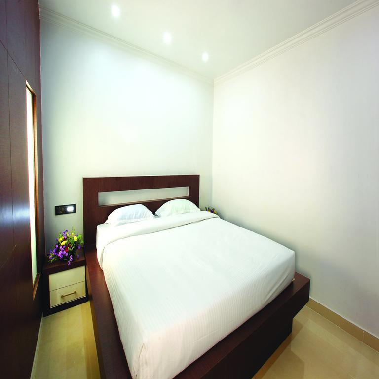 Holiday Hill Hotel & Suites Sultan Bathery Eksteriør bilde