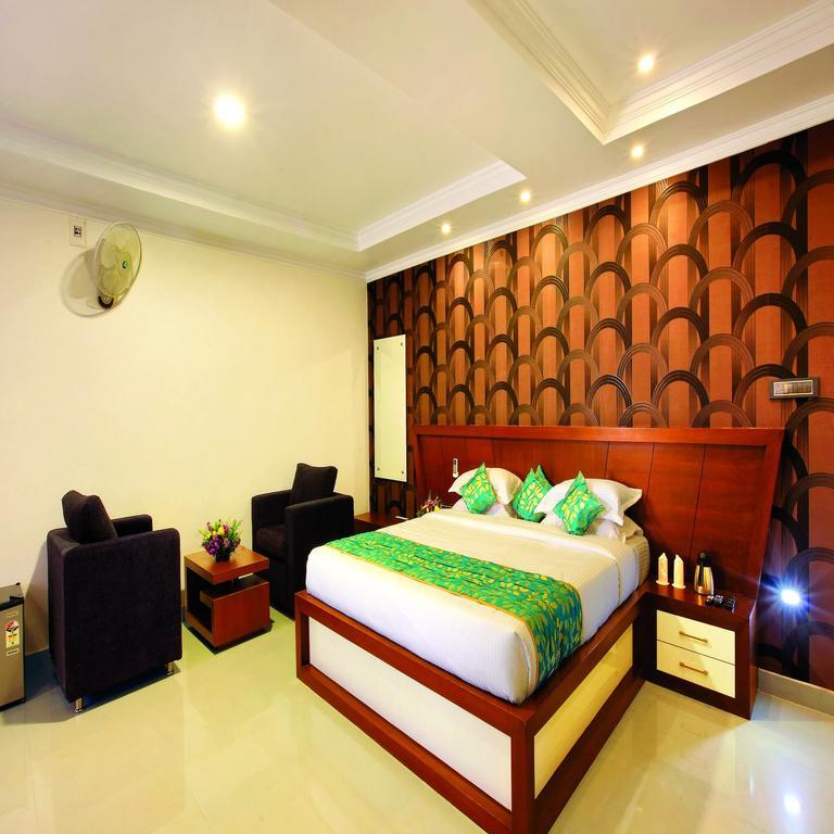 Holiday Hill Hotel & Suites Sultan Bathery Eksteriør bilde